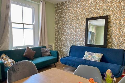 6 bedroom end of terrace house to rent, Agar Grove, London NW1