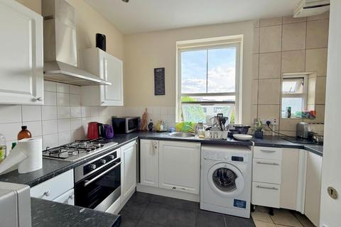 6 bedroom end of terrace house to rent, Agar Grove, London NW1