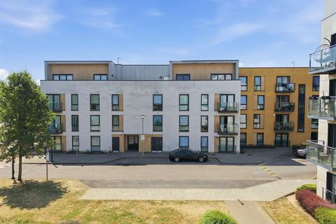 1 bedroom flat for sale, Faraday House, Velocity Way, Enfield