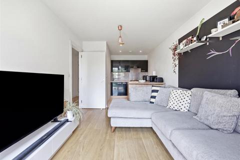 1 bedroom flat for sale, Faraday House, Velocity Way, Enfield