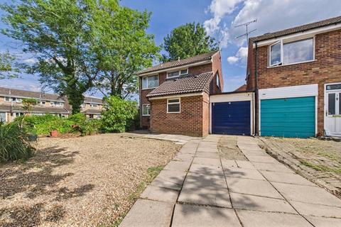 3 bedroom link detached house for sale, Upton Close, Farnborough, Hampshire, GU14
