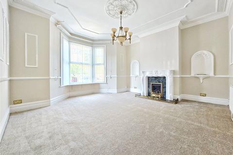 6 bedroom terraced house for sale, Haslingden Road, Rawtenstall, Rossendale, BB4