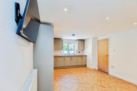 2 bedroom cottage to rent, Main Street, Leicester, LE7