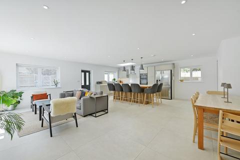 undefined, Lower Cookham Road, Maidenhead, Berkshire, SL6