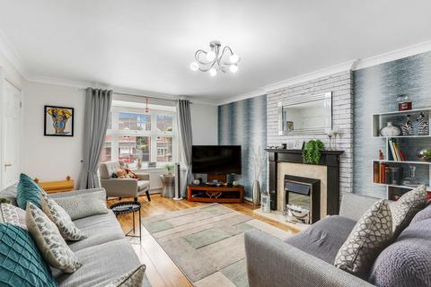 5 bedroom detached house for sale, Howbeck Road, Nottingham NG5