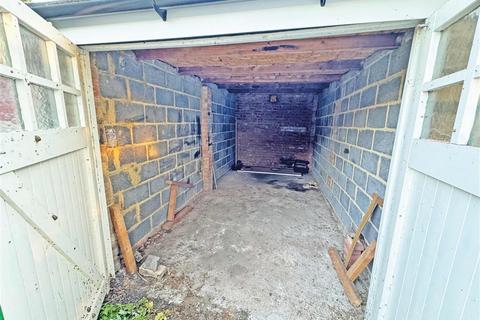 Garage for sale, Park Road, HOUNSLOW