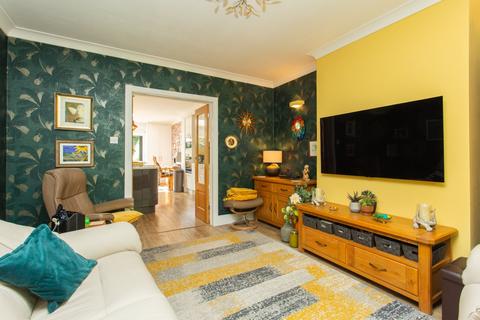 3 bedroom semi-detached house for sale, Chilton Way, River, Kent, CT17