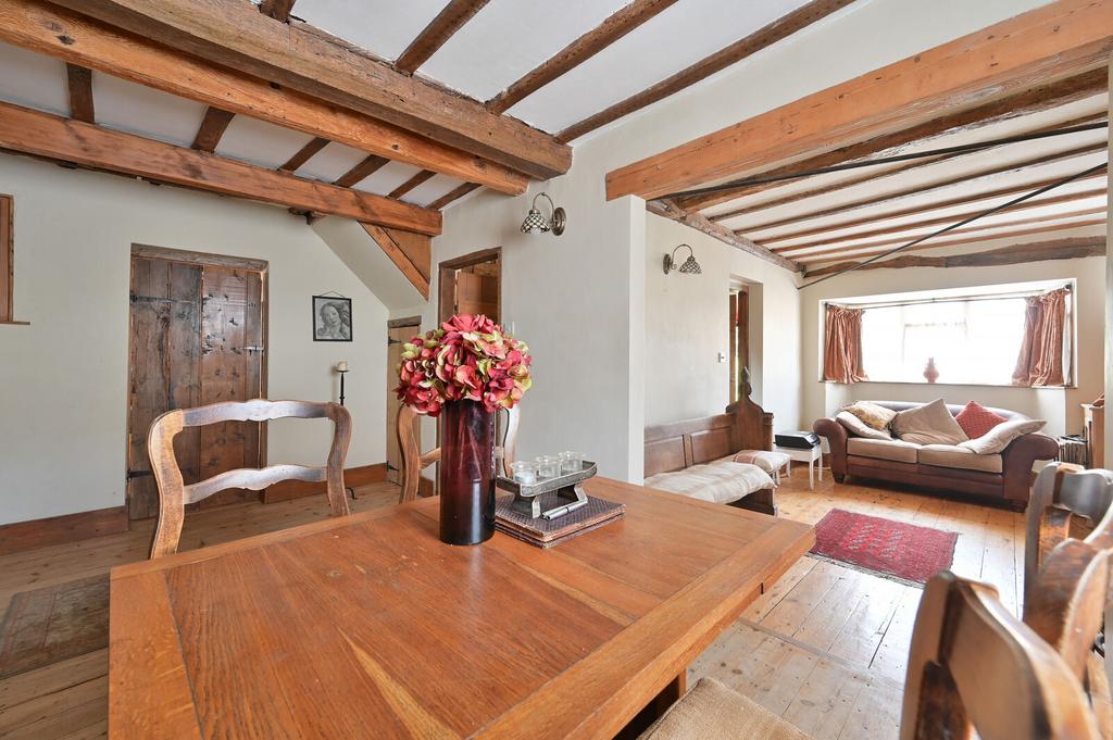 Dining room, period
