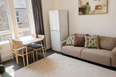 5 bedroom apartment to rent, Upper Grove Place, Edinburgh, EH3
