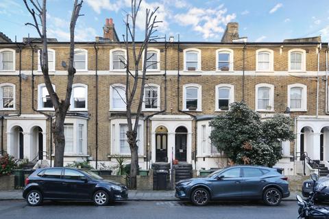 2 bedroom apartment to rent, Eastlake Road, London