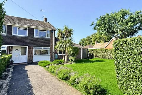 4 bedroom semi-detached house for sale, Hightown Road, Ringwood, BH24 1NP