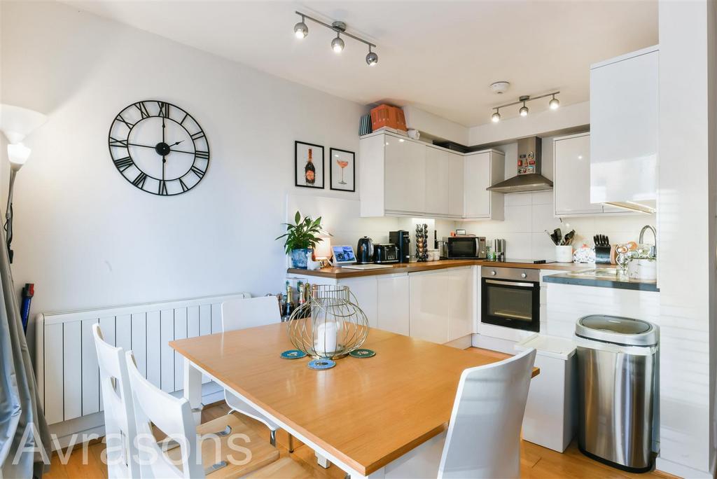 Apartment in London - View 2
