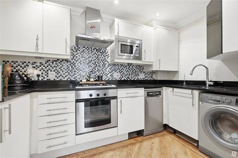 2 bedroom apartment for sale, Hullbridge Road, South Woodham Ferrers, Chelmsford, Essex, CM3