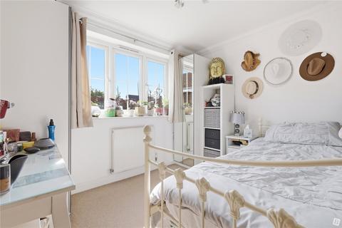 2 bedroom apartment for sale, Hullbridge Road, South Woodham Ferrers, Chelmsford, Essex, CM3
