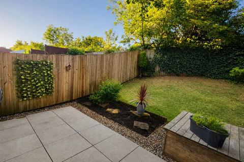 5 bedroom townhouse for sale, Brunswick Place, Heckmondwike WF16