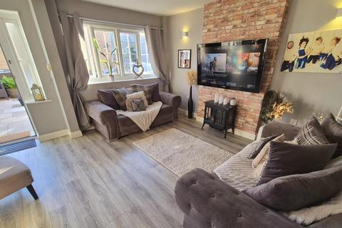 5 bedroom townhouse for sale, Brunswick Place, Heckmondwike WF16