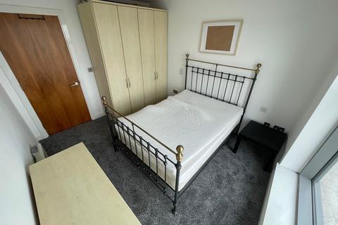 2 bedroom apartment to rent, William Jessop Way, Liverpool, L3