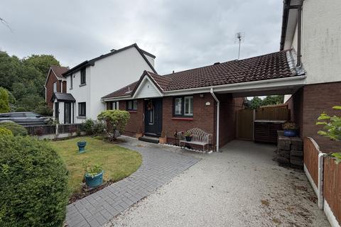 2 bedroom semi-detached bungalow for sale, Sorrel Bank, Reddish, SK5
