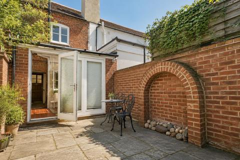 1 bedroom terraced house for sale, Between Streets, Cobham, KT11