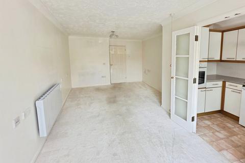 2 bedroom apartment for sale, Willow Road, Aylesbury
