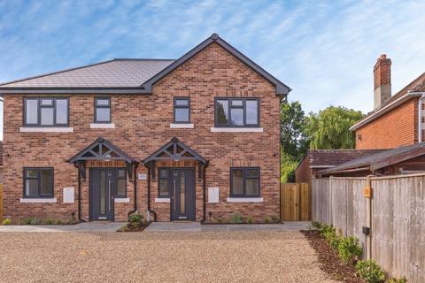 undefined, Padnell Road, Waterlooville, Hampshire, PO8