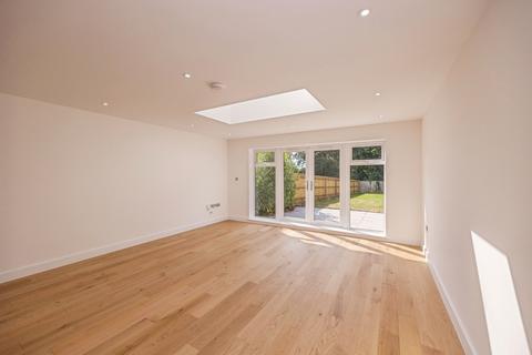 undefined, Padnell Road, Waterlooville, Hampshire, PO8