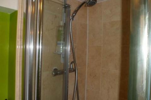 House share to rent, Holstein Way, Erith, Kent, DA18