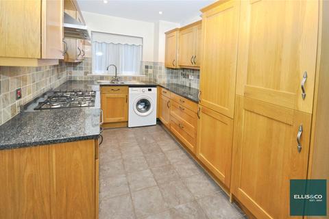 2 bedroom apartment to rent, Station Road, Barnet, EN5