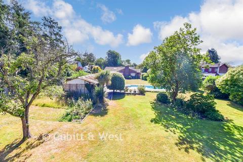 3 bedroom detached bungalow for sale, Duffield Lane, Emsworth PO10