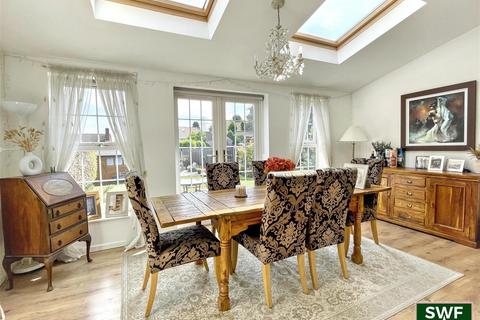 4 bedroom detached house for sale, Farrington Road, Wolverhampton