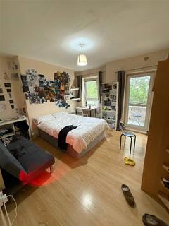 3 bedroom apartment to rent, Maitland Park Villas, Camden, London, NW3