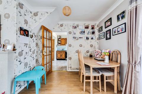 3 bedroom semi-detached house for sale, Abbey View Road, Swindon