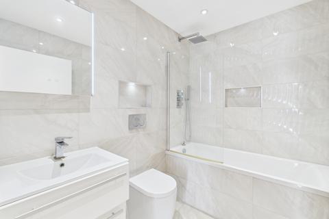 1 bedroom flat to rent, Lime Tree Way, Chineham, Basingstoke, RG24