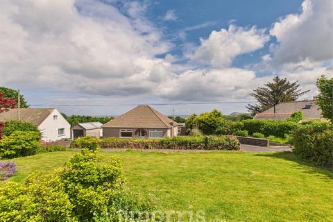 3 bedroom detached bungalow for sale, Verona, 14 Plas-y-Fron, Fishguard, SA65 9LP