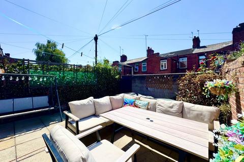 3 bedroom terraced house for sale, Dentons Green Lane, Dentons Green
