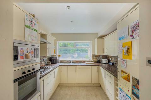 3 bedroom detached house for sale, Clarence Street, Gomersal