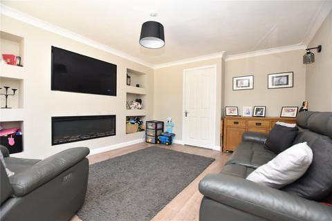 3 bedroom townhouse for sale, Moorfield, Gildersome, Morley, Leeds