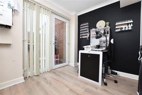 3 bedroom townhouse for sale, Moorfield, Gildersome, Morley, Leeds