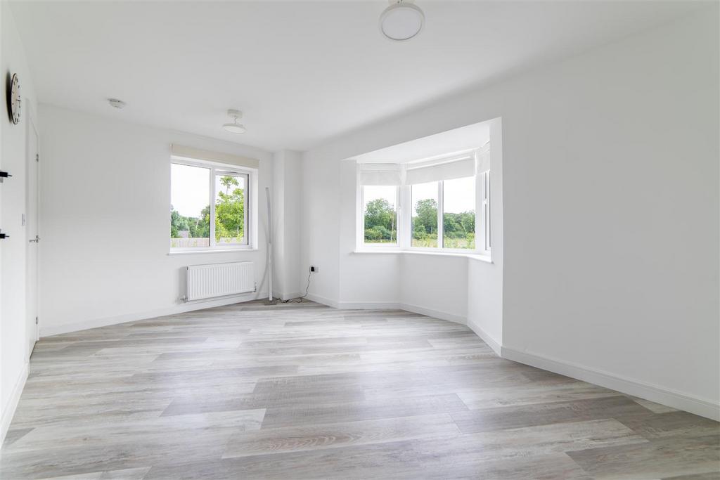 House in Newcastle upon Tyne, Woolsington - View 4