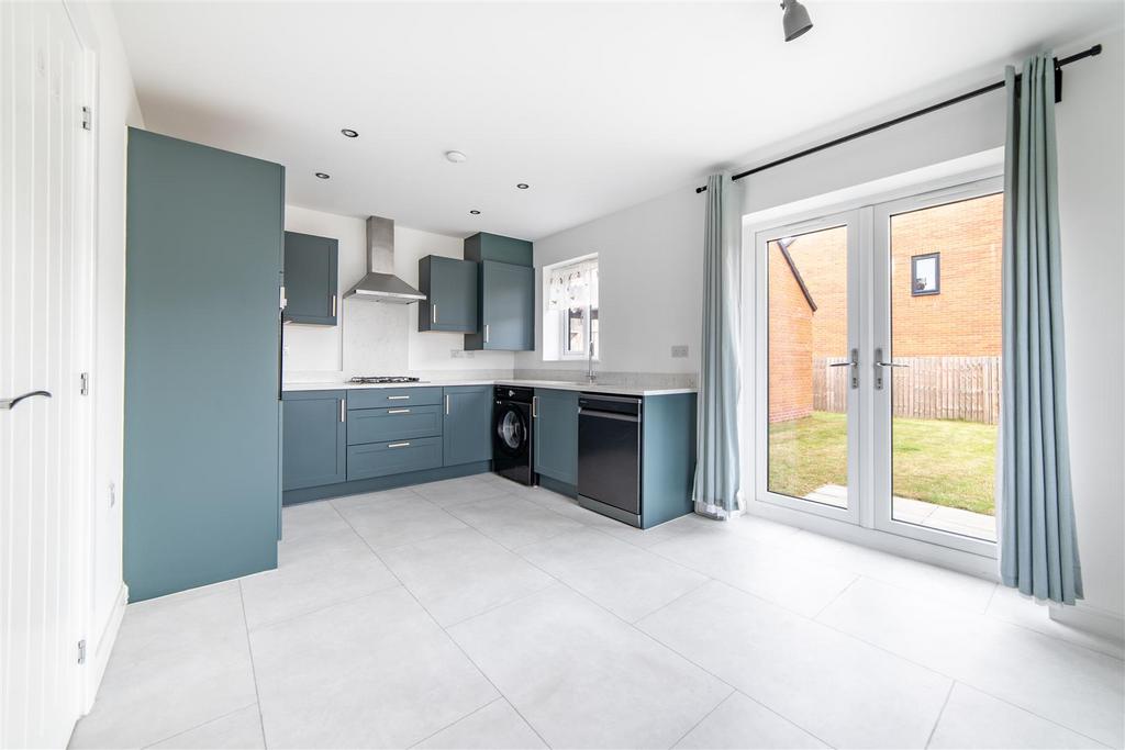 House in Newcastle upon Tyne, Woolsington - View 5