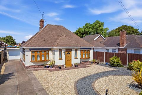 2 bedroom detached bungalow for sale, Shireoaks Common, Shireoaks, S81
