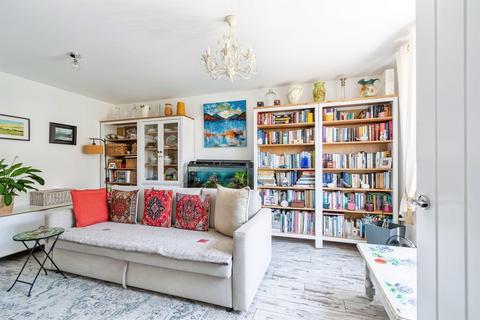 3 bedroom end of terrace house for sale, St. James Drive, Corsham