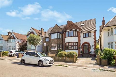 St. Andrews Road, Golders Green, NW11
