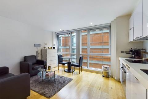 Studio for sale, Fairmont Avenue, Ontario Tower, E14