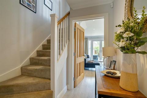 3 bedroom semi-detached house for sale, Fernbank Road, Ascot