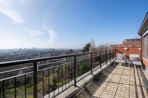 2 bedroom penthouse for sale, Kidderpore Avenue, Hampstead, London