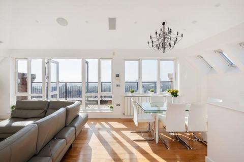 2 bedroom penthouse for sale, Kidderpore Avenue, Hampstead, London