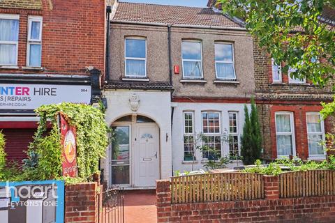 2 bedroom flat for sale, Lea Bridge Road, London