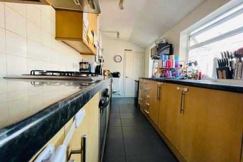 2 bedroom terraced house for sale, Hagley Road West, OLDBURY, B68