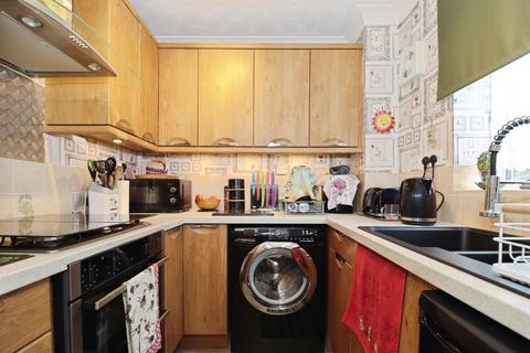 2 bedroom semi-detached bungalow for sale, Field Farm Close, Stoke Gifford, Bristol